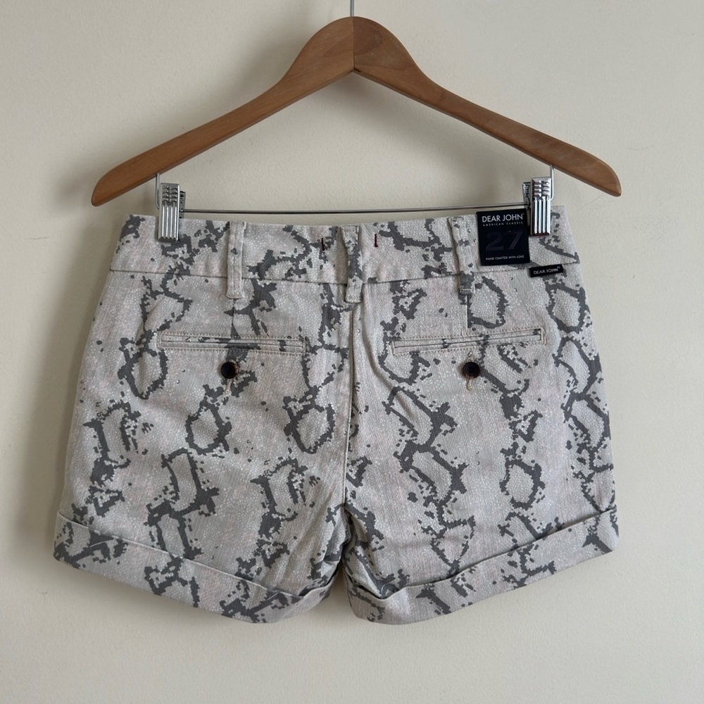 Dear John Finnegan Roll Cuff Snake Print Shorts Gray Sz 27 NWT - Picture 5 of 12